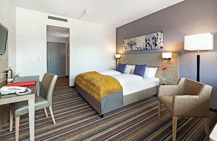 SINGLE STANDARD Room