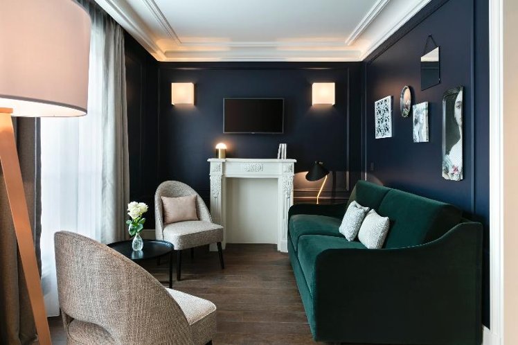 DOUBLE DELUXE Room