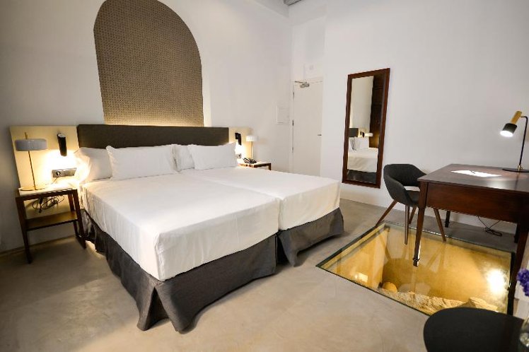 Double or Twin SUPERIOR Room