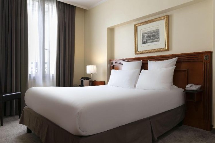 DOUBLE SUPERIOR Room