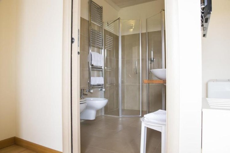 DOUBLE STANDARD Room