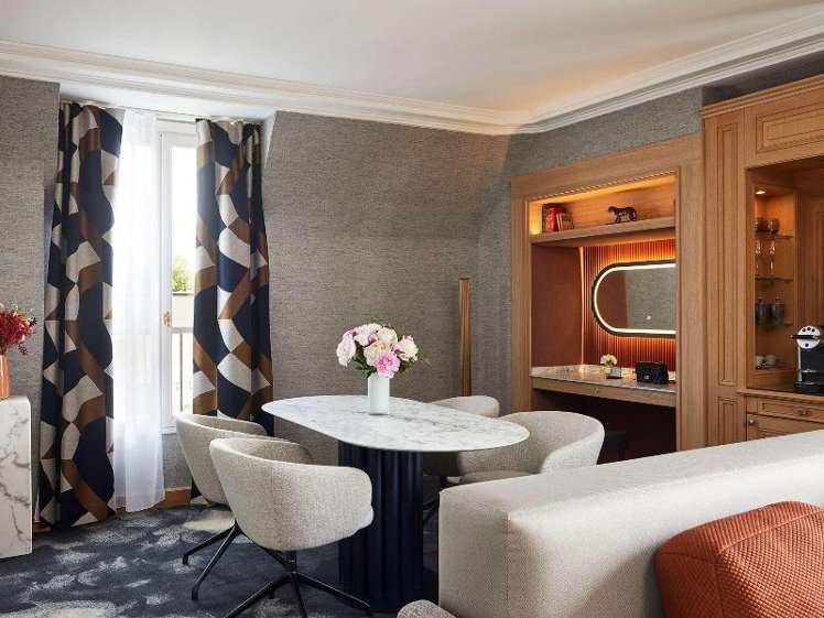 Sofitel Paris Baltimore Tour Eiffel