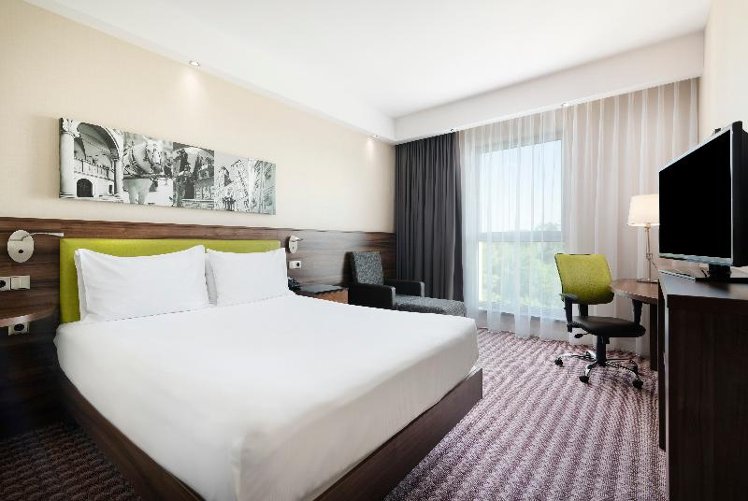 DOUBLE STANDARD Room