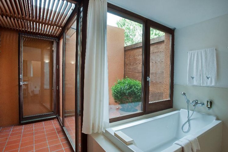 JUNIOR SUITE GARDEN VIEW Room