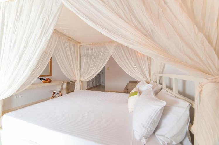 DOUBLE SUPERIOR Room