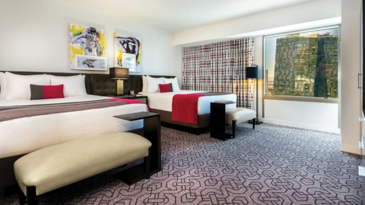 DOUBLE TWO QUEEN BEDS Room