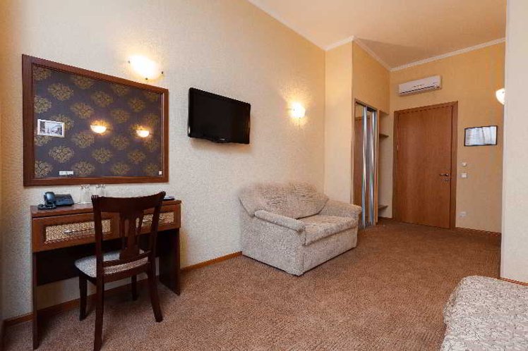DOUBLE SUPERIOR Room