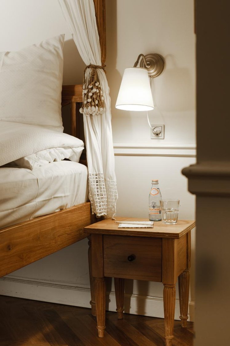 DOUBLE STANDARD Room