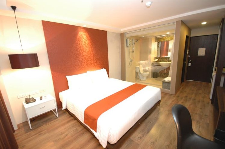 DOUBLE DELUXE Room
