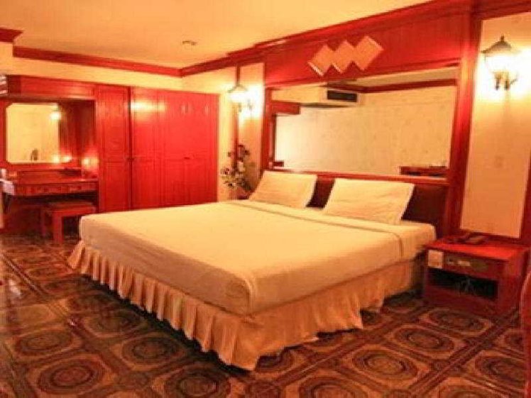 Hotel 13 Coins Tower Hotel Ratchada