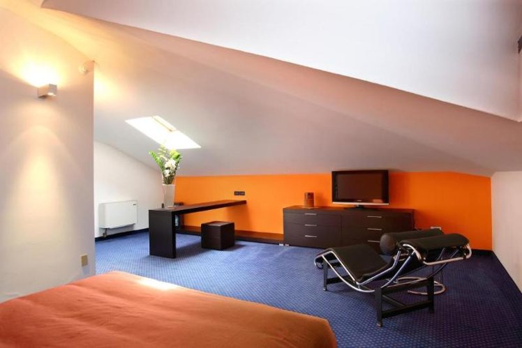DOUBLE SUPERIOR Room