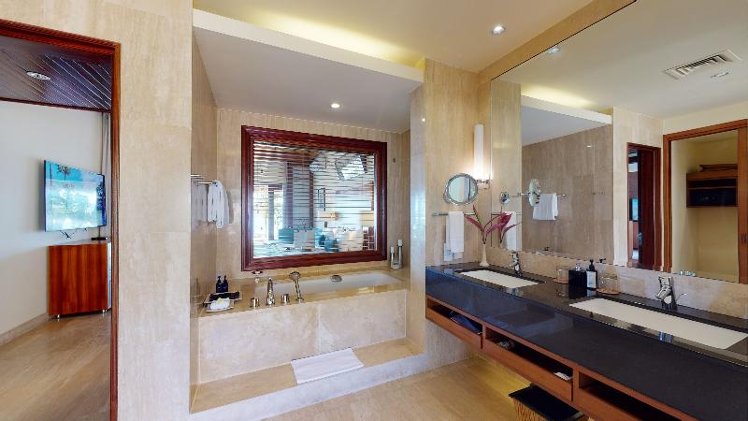 VILLA BEACH FRONT Room