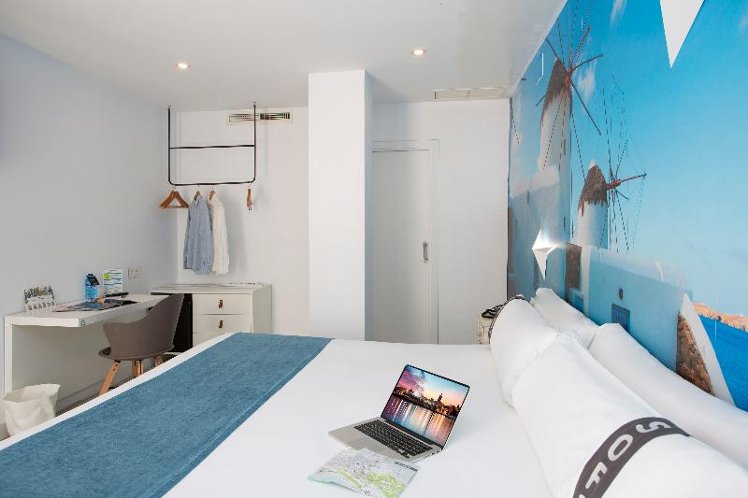 DOUBLE INNER Room
