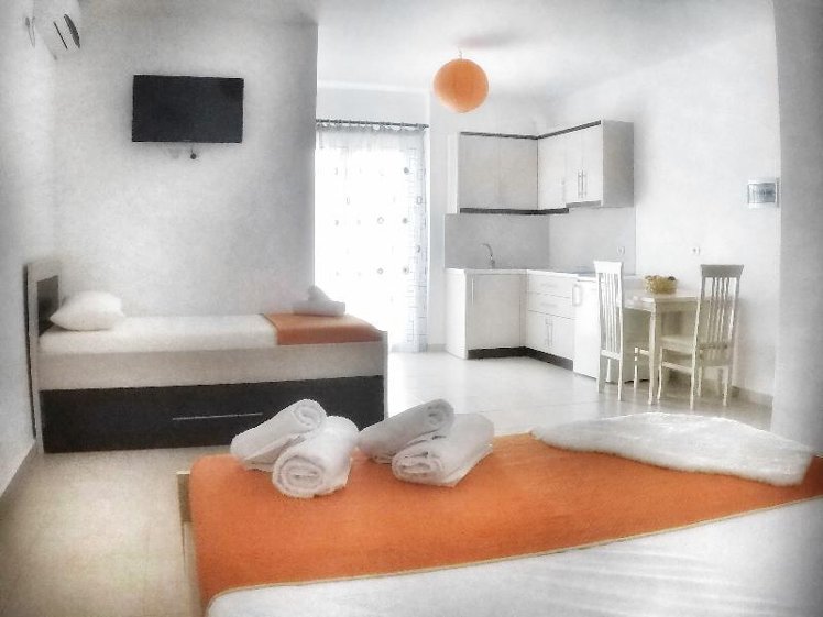QUADRUPLE WITH BALCONY Room