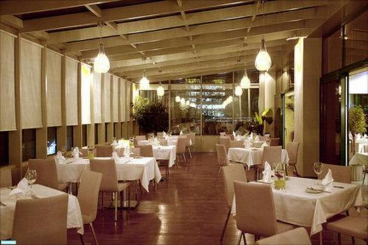 Nova Plaza Prime Hotel
