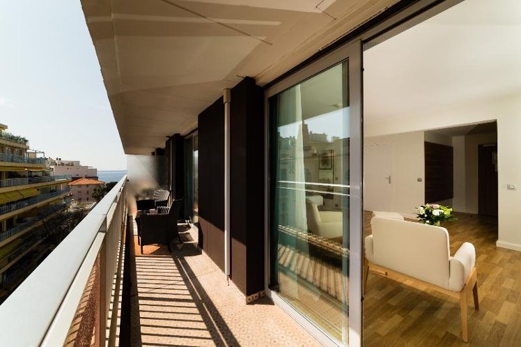 DOUBLE DELUXE Room