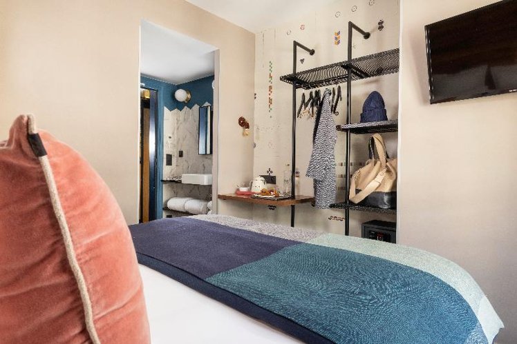 DOUBLE CLASSIC Room
