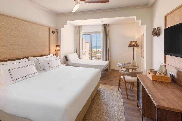 FAMILY ROOM SEA VIEW Room