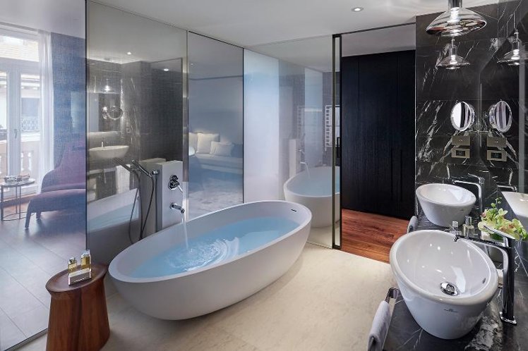 JUNIOR SUITE DELUXE Room