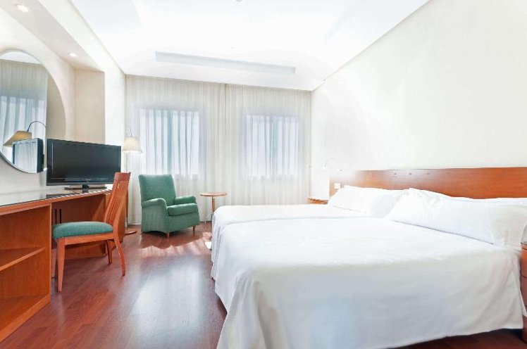 DOUBLE STANDARD Room