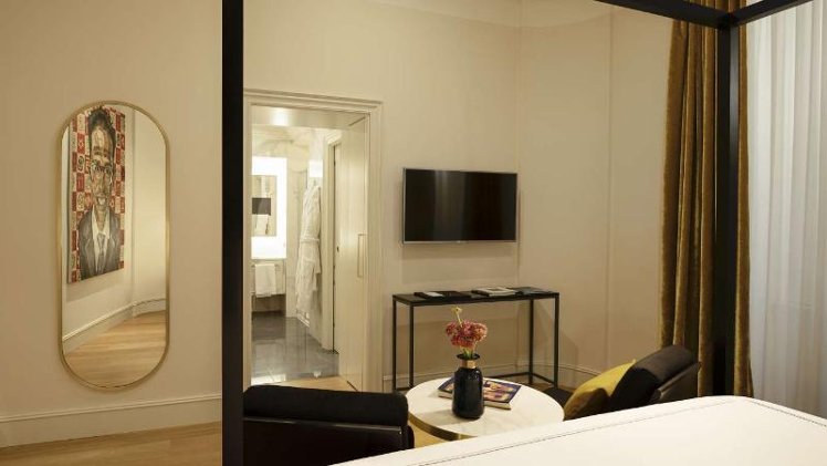 DOUBLE DELUXE Room