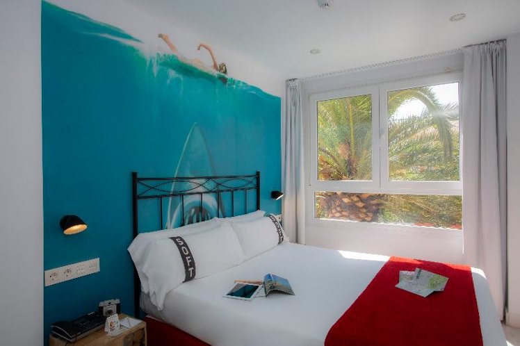 DOUBLE STANDARD Room
