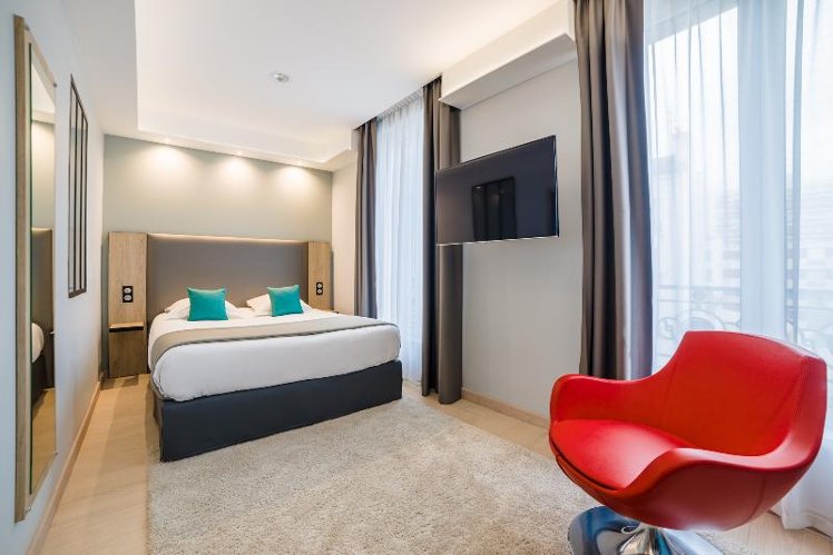 DOUBLE SUPERIOR Room