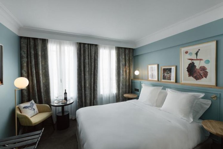 DOUBLE STANDARD Room