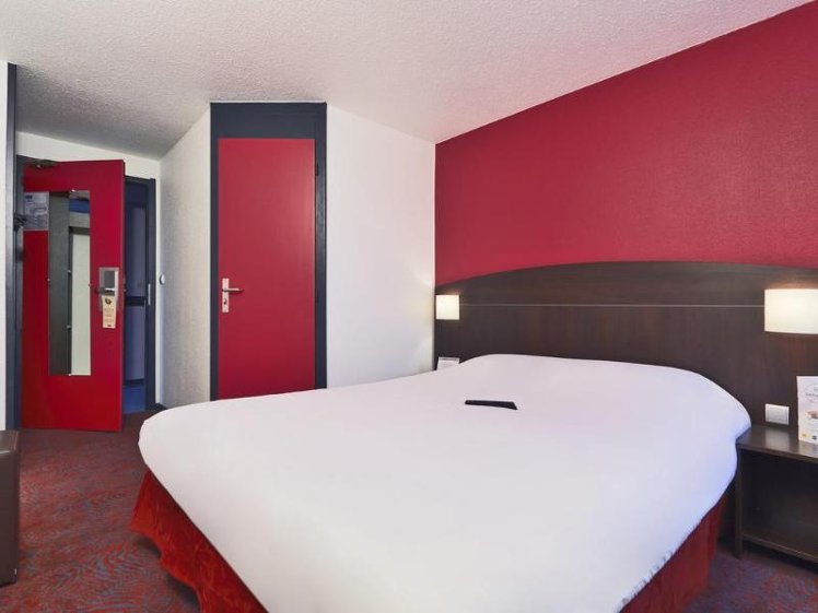 DOUBLE STANDARD Room