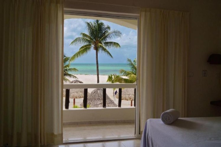 DOUBLE OCEAN FRONT Room