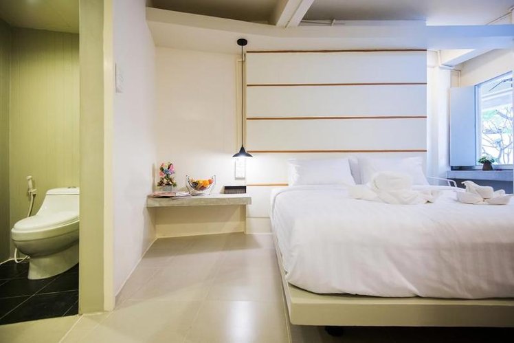 TWIN DELUXE Room