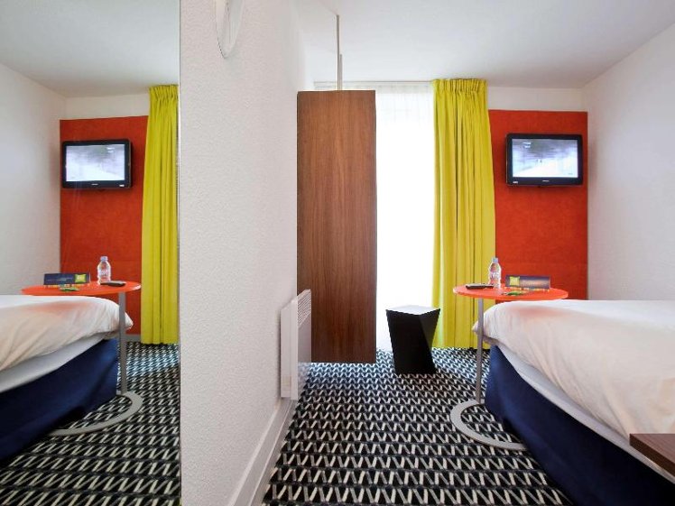TWIN STANDARD Room