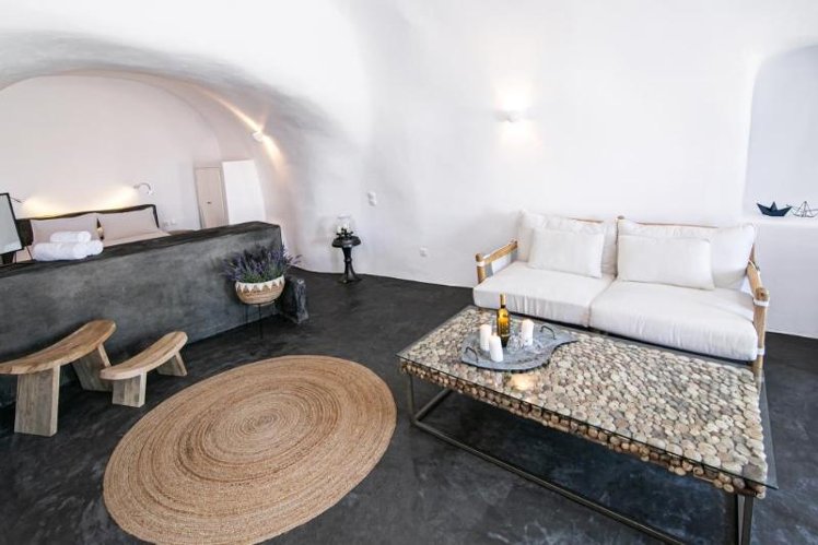 VILLA LUXURY Room
