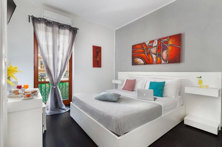 DOUBLE STANDARD Room