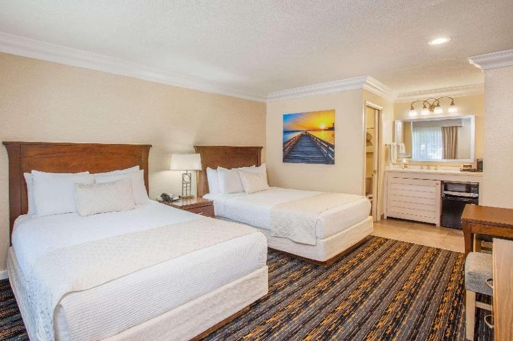 Days Inn by Wyndham San Diego Hotel Circle