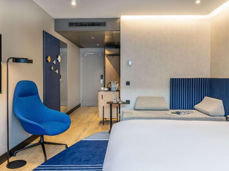 TWIN SUPERIOR Room