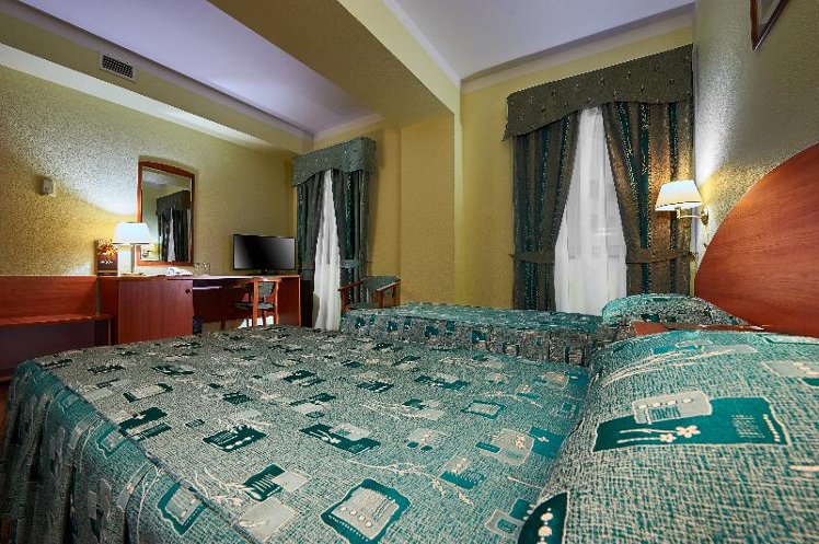 TWIN SUPERIOR Room