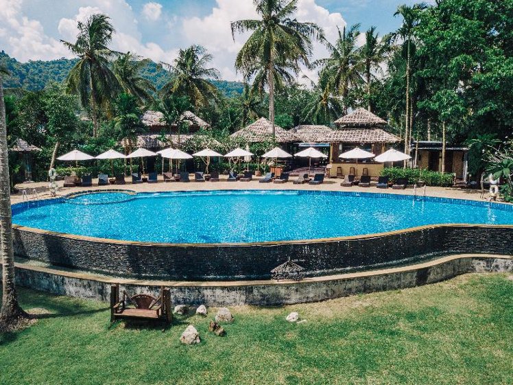 Pool