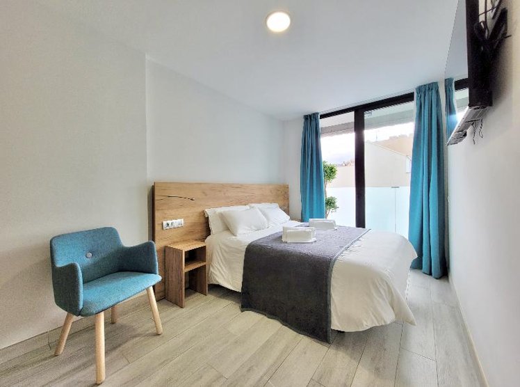 DOUBLE WITH BALCONY Room