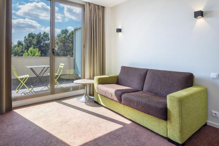 JUNIOR SUITE GARDEN VIEW Room