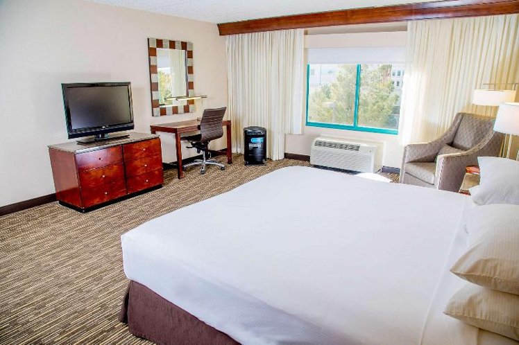 DOUBLE KING BED NON SMOKING Room