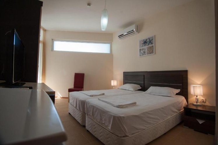 DOUBLE STANDARD Room