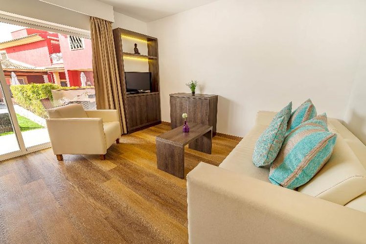 APARTMENT WITH BALCONY Room