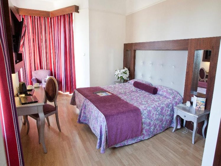 Double or Twin EXECUTIVE Room