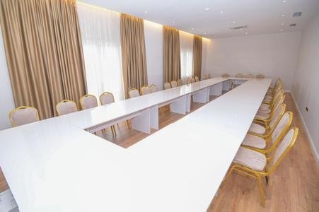 Amfora Hotel and Spa