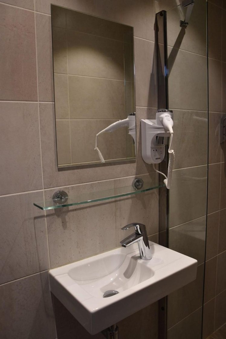 DOUBLE ECONOMY Room