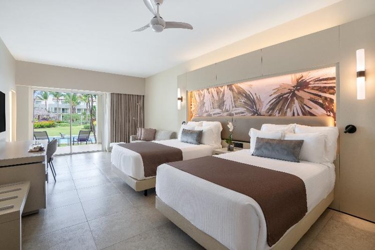 JUNIOR SUITE DELUXE Room
