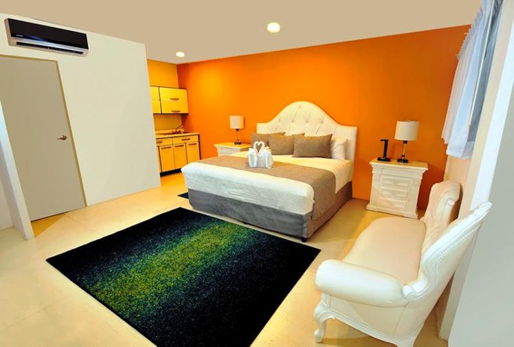 DOUBLE STANDARD Room
