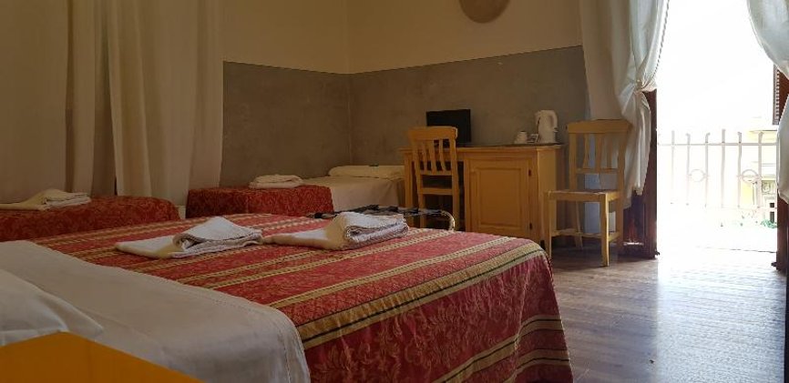 DOUBLE WITH BALCONY Room