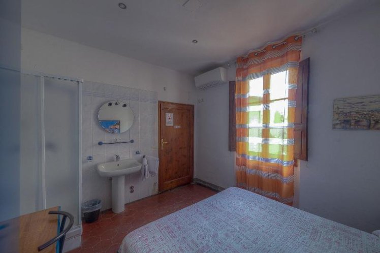 DOUBLE BASIC Room